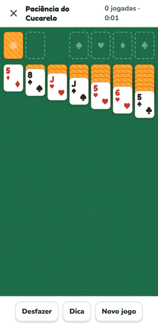 Tela do jogo de paciência no Cucarelo, com cartas grandes